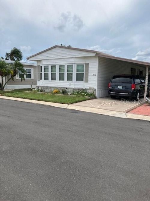 3211 Southport Dr, HOLIDAY, FL, 34690-1968 | Card Image
