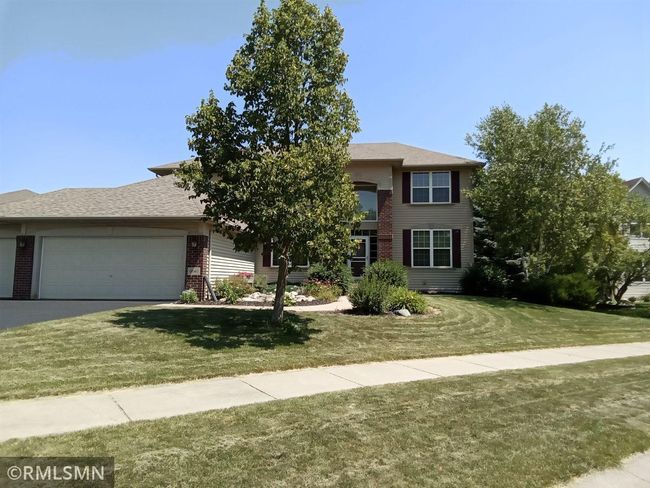 Front of House.jpg | Image 24