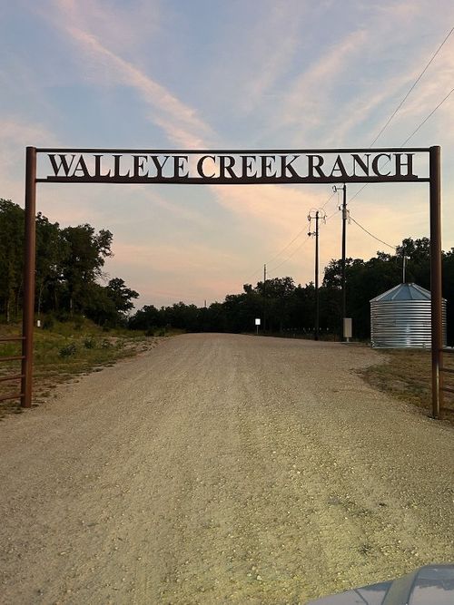 1304 Walleye Creek Trl, Lexington, TX, 78947-6398 | Card Image