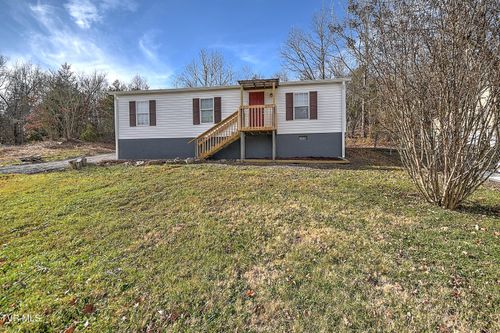 704 Church Hill Dr, Kingsport, TN, 37660-8057 | Card Image