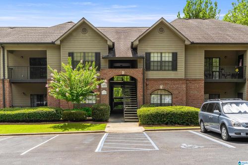 304-304 Sterling Oaks Dr, HOOVER, AL, 35244-2030 | Card Image