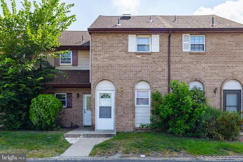 241 La Cascata, CLEMENTON, NJ, 08021-4960 | Card Image