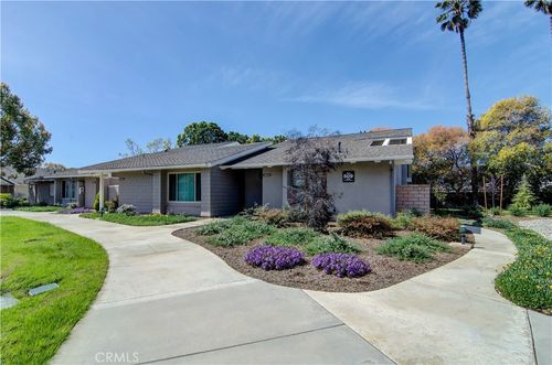 unit-809d-8566 Larkhall Cir, Huntington Beach, CA, 92646-5661 | Card Image