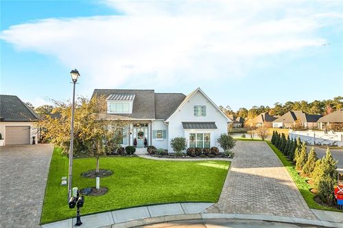 201 Rue Chantilly, Covington, LA, 70433-7180 | Card Image