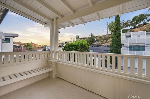 447 W Avenue 37, Los Angeles, CA, 90065-2503 | Card Image
