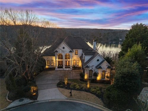 3626 Wye Cliff Way, Gainesville, GA, 30506-1097 | Card Image