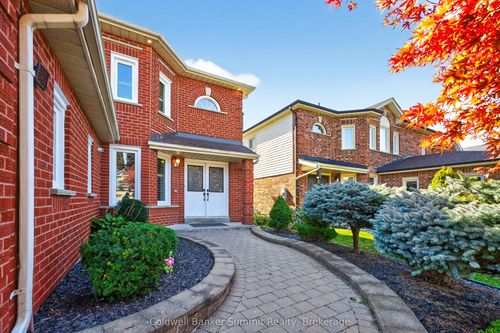 1037 Sandcliff Dr, Oshawa, ON, L1K2E5 | Card Image