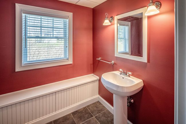 10 Sonia Dr, House other with 3 bedrooms, 4 bathrooms and null parking in Dover NH | Image 40