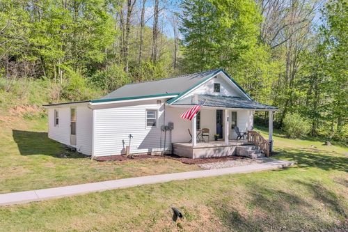 496 Camp Joy Rd, Zionville, NC, 28698-9760 | Card Image
