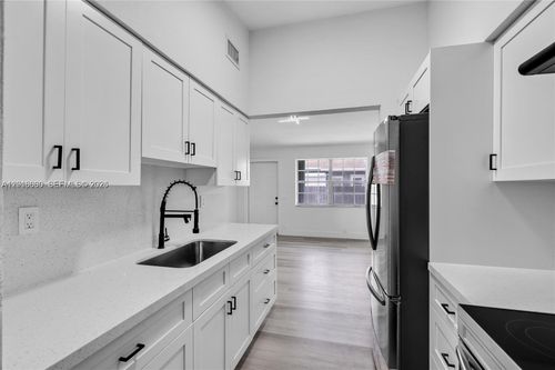 1-2195 W 5th Ave, Hialeah, FL, 33010-2102 | Card Image