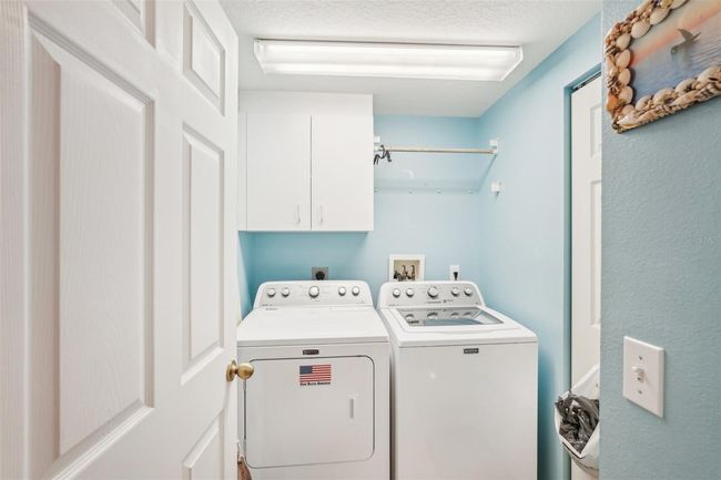UNIT-101 - 404 Laurel Lake Dr, Condo with 2 bedrooms, 2 bathrooms and null parking in VENICE FL | Image 19