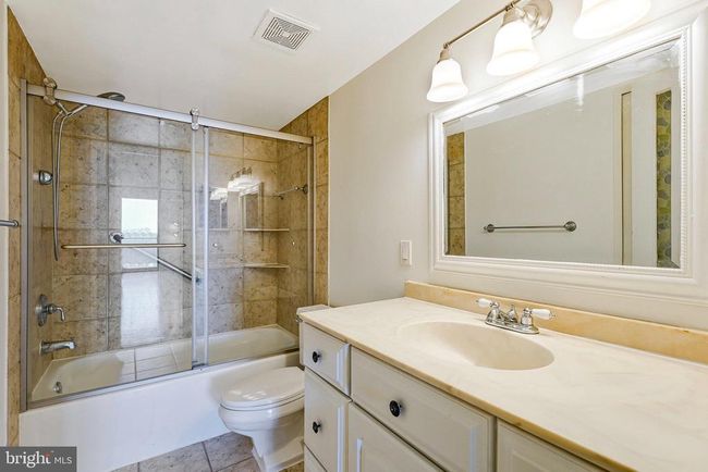 APT-903 - 1800 Old Meadow Rd, Condo with 2 bedrooms, 2 bathrooms and null parking in MCLEAN VA | Image 18