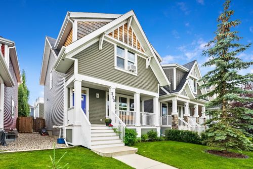 773 River Heights Cres, Cochrane, AB, T4C0S2 | Card Image