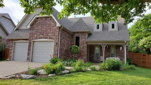 1601 Holly Ave, Sand Springs, OK, 74063-8732 | Card Image