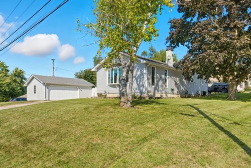 504 Greenwood Dr, Round Lake Park, IL, 60073-3044 | Card Image