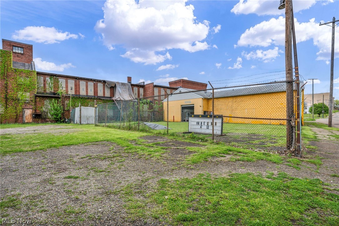 Commercial Lease in Canton 5