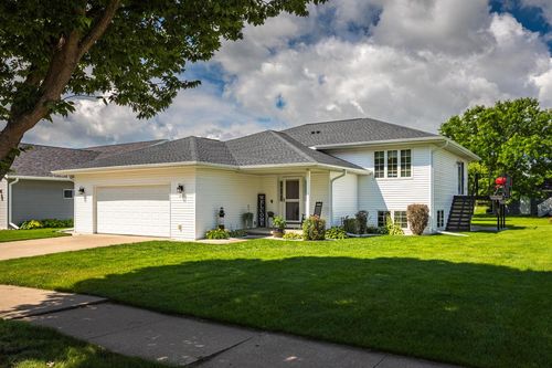 4150 Verchota Street, La Crosse, WI, 54601 | Card Image