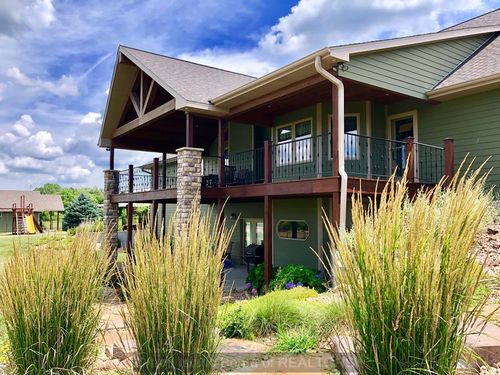 1804 Lifesong Cir, Hastings, NE, 68901-7799 | Card Image