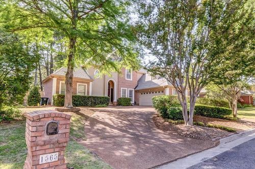 1565 Massey Pointe Ln, Memphis, TN, 38120-1319 | Card Image