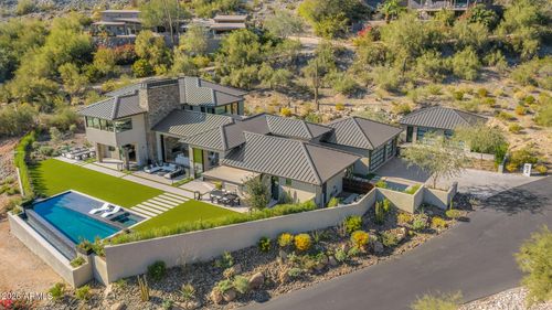 7540 N Lakeside Ln, Paradise Valley, AZ, 85253-2857 | Card Image