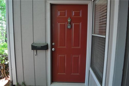 5066 Woodridge Way, Tucker, GA, 30084-2168 | Card Image
