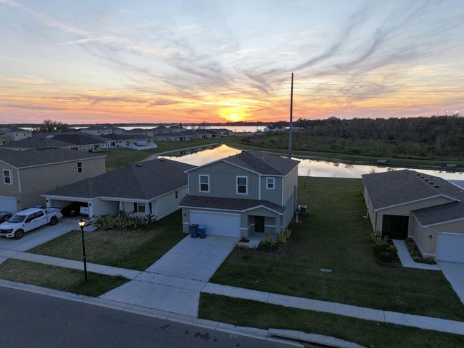 1926 Golden Beak Dr, House other with 3 bedrooms, 2 bathrooms and null parking in EAGLE LAKE FL | Image 4