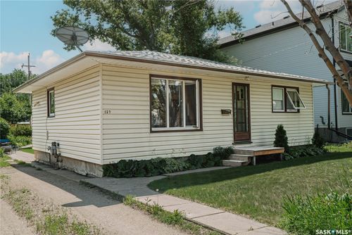 127 107th Street W, Saskatoon, SK, S7N1P2 | Card Image