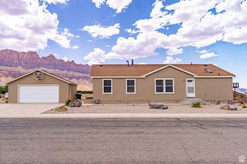 4568 Pueblo Verde Dr, Moab, UT, 84532-3328 | Card Image