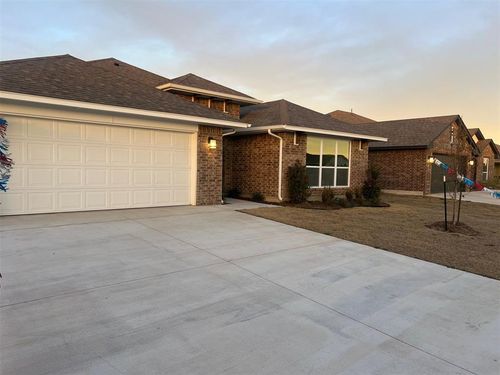 1001 Se 16th Ter, Newcastle, OK, 73065-6038 | Card Image