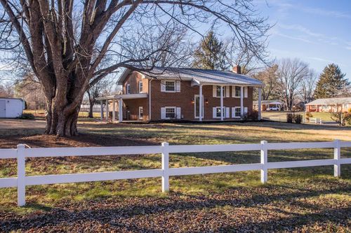 12 Essex Rd, GROTTOES, VA, 24441-5014 | Card Image