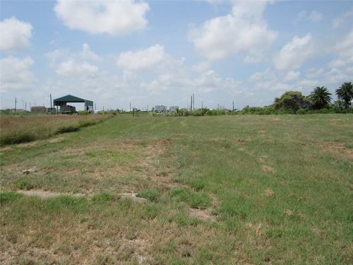 14483 Albacore St, Sargent, TX, 77414 | Card Image