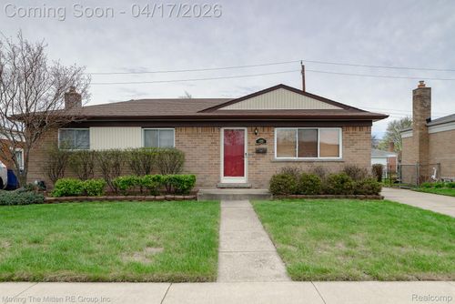 34227 Rosslyn St, Westland, MI, 48185-3661 | Card Image