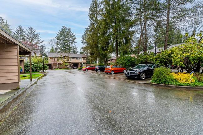 4722 Driftwood Place, Townhouse with 3 bedrooms, 2 bathrooms and 2 parking in Burnaby BC | Image 33