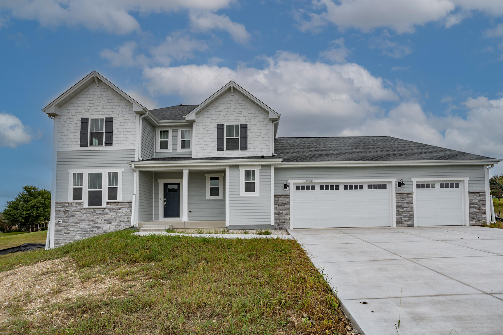 Rosemary Rdg, Menomonee Falls, WI 53051