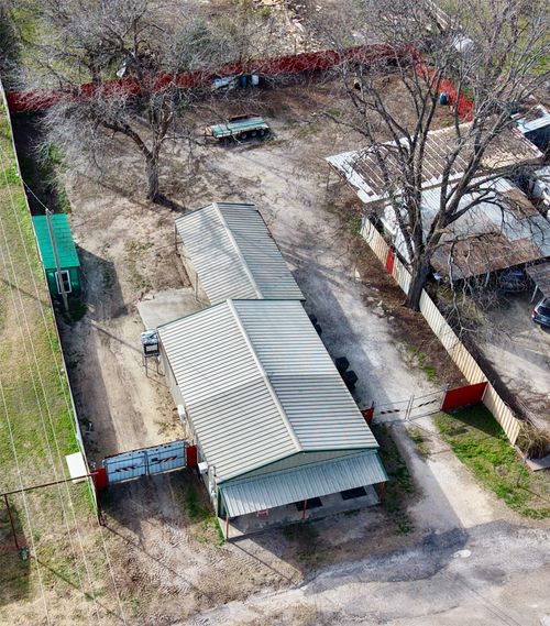 313 E 9th St, Clifton, TX, 76634-1723 | Card Image