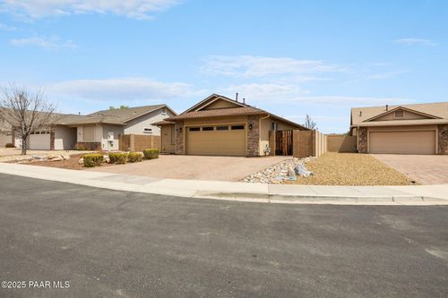 317 N La Paz St, Dewey-Humboldt, AZ, 86327-7155 | Card Image