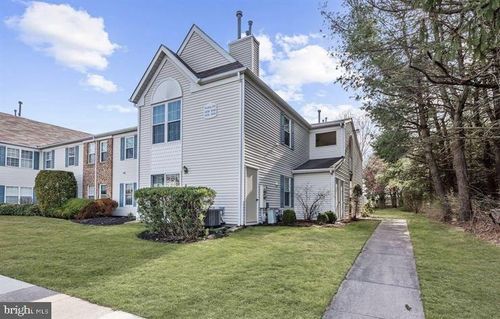 501 Ginger Dr, MOUNT LAUREL, NJ, 08054-4976 | Card Image