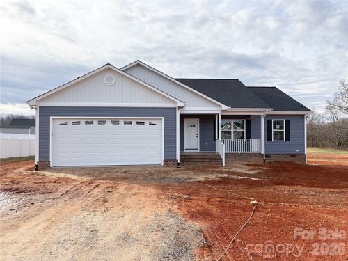 131 Portman Ln, Statesville, NC, 28625-8577 | Card Image