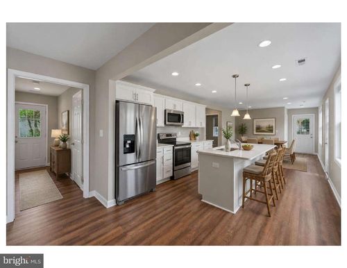 14 Montrose Rd, PASADENA, MD, 21122-2718 | Card Image