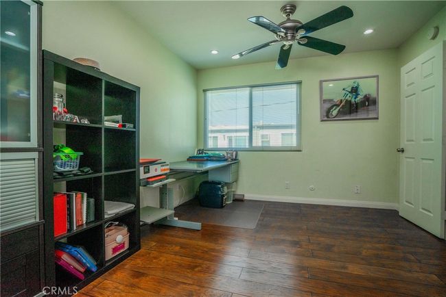 10712 Knott Ave, Condo with 2 bedrooms, 2 bathrooms and 2 parking in Stanton CA | Image 16