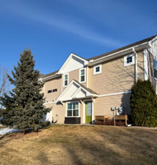 3672 White Pine Way, Stillwater, MN, 55082-7052 | Card Image