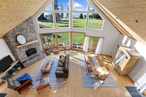 3418 Rose Ln, Camano Island, WA, 98282-8251 | Card Image