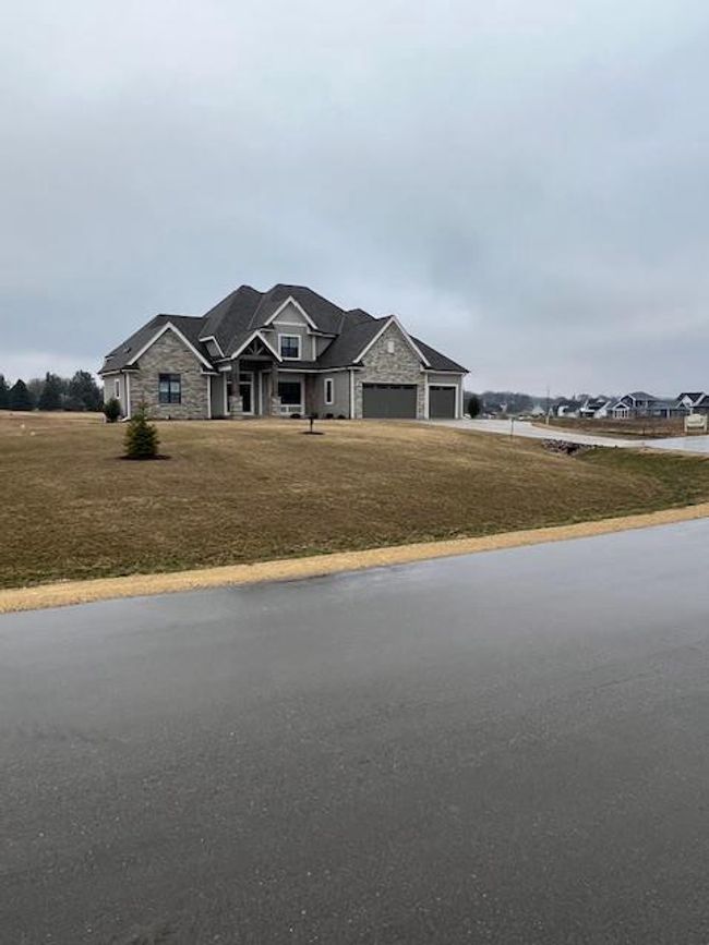 L36 Eden Ct, Home with 0 bedrooms, 0 bathrooms and null parking in Verona WI | Image 18
