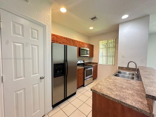 6055-6055 Sw 19th Ct, North Lauderdale, FL, 33068-4623 | Card Image