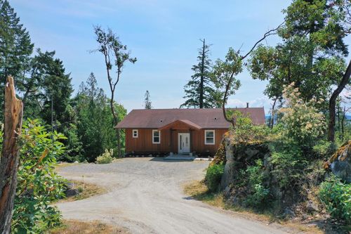 10817 Wood Bay Ridge Rd, Halfmoon Bay, BC, V7Z1Y2 | Card Image