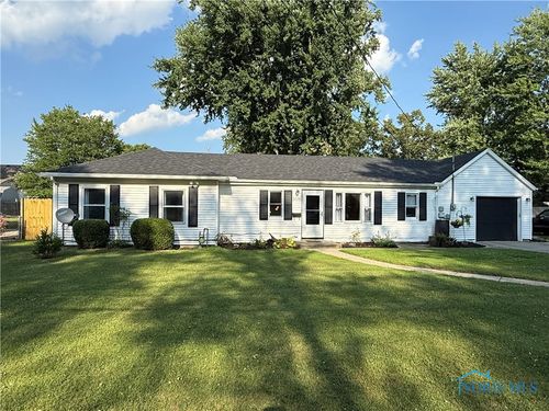 5736 Normandy Dr, Sylvania, OH, 43560-1627 | Card Image