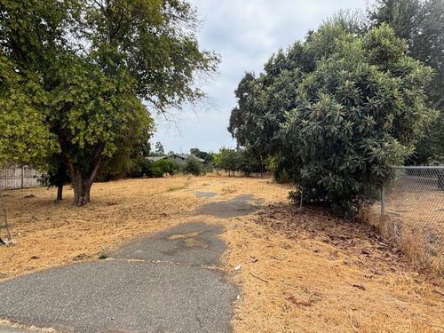2624 Elm Street, Live Oak, CA, 95953 | Card Image