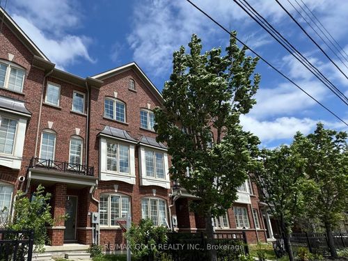 8 Tilden Rd, Brampton, ON, L6R0W5 | Card Image