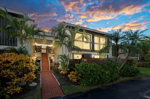 22-202-3225 S Lakeview Circle, Fort Pierce, FL, 34949 | Card Image