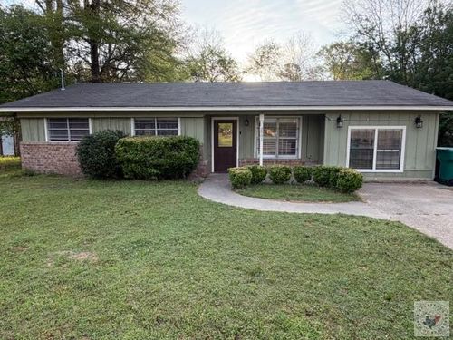 2907 Flower Acre Rd, Texarkana, TX, 75501-7934 | Card Image